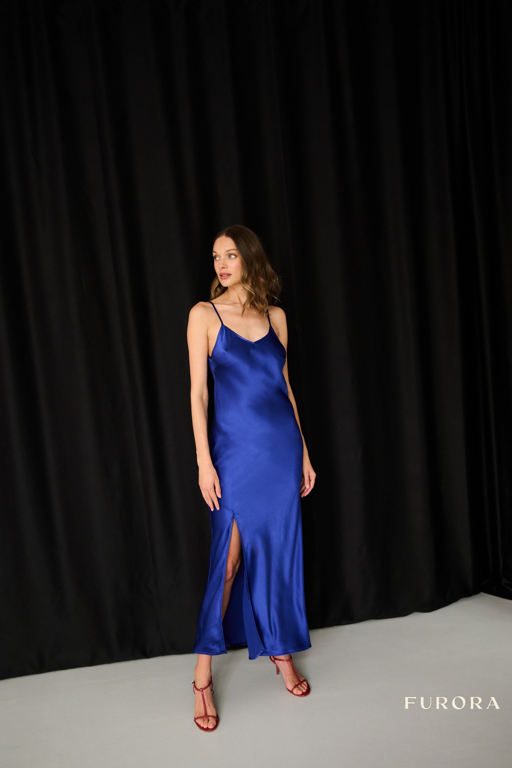 Jedwabna Sukienka Daphné Marine Bleu