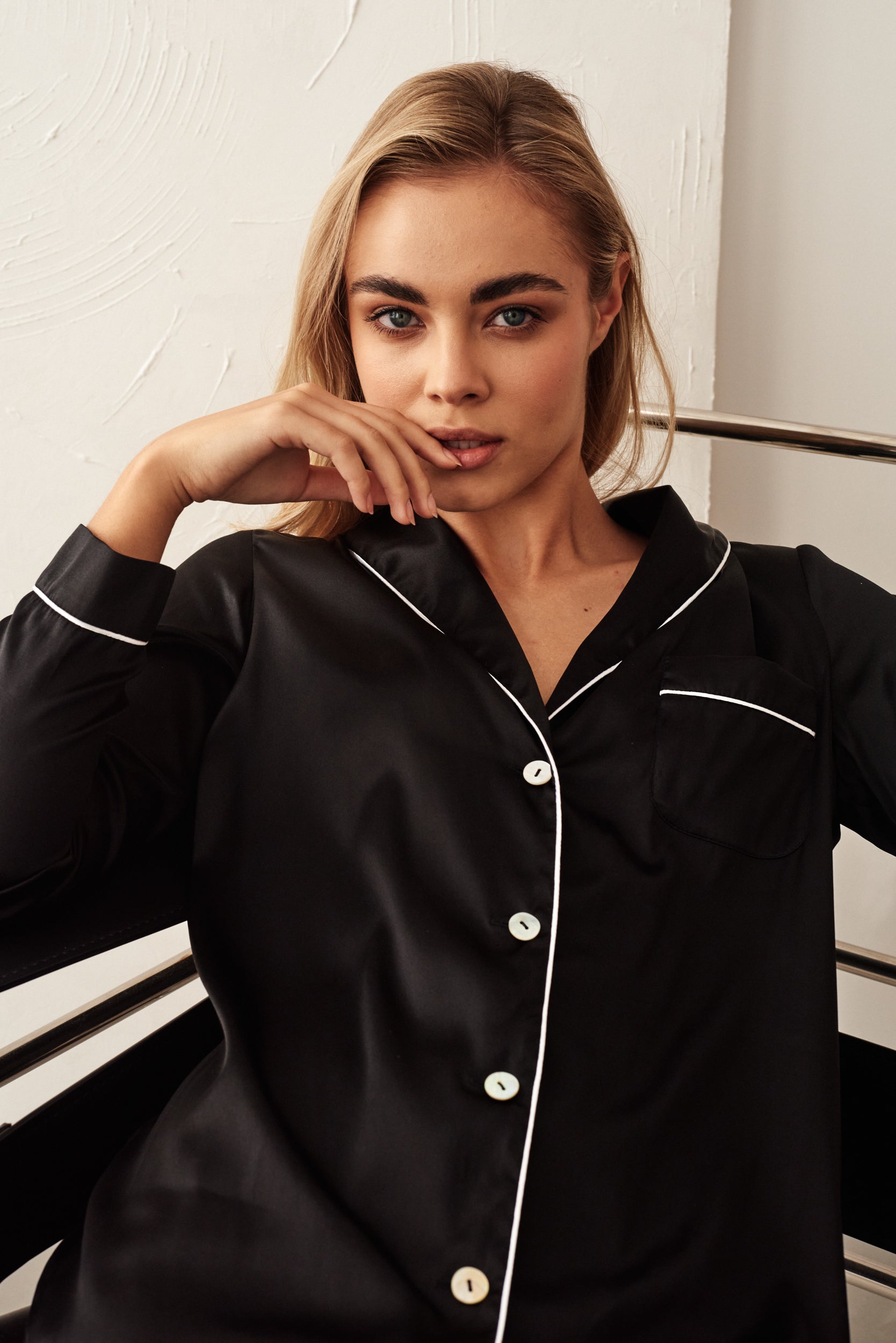 Jedwabna Koszula Suzette Noir