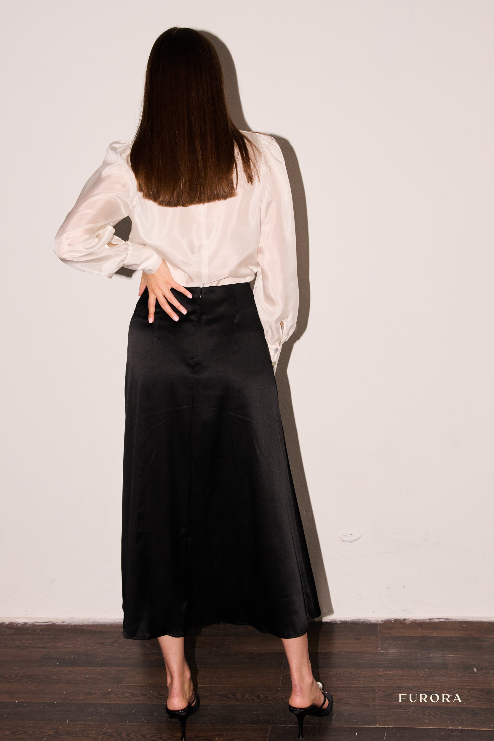 Louise Noir Silk Skirt