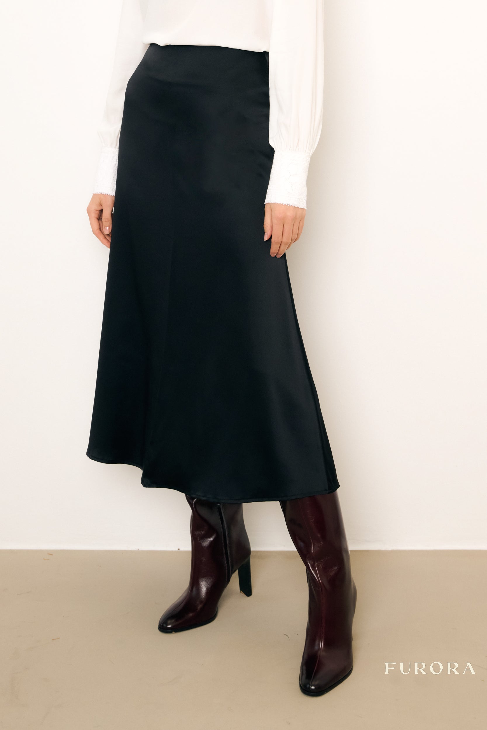 Louise Noir Silk Skirt